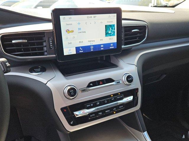 new 2024 Ford Explorer car, priced at $52,275