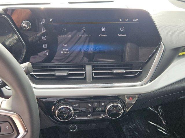 used 2025 Chevrolet Trax car, priced at $19,994