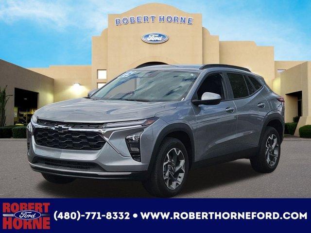 used 2025 Chevrolet Trax car, priced at $22,518