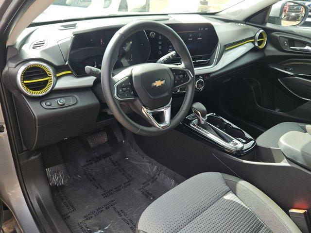 used 2025 Chevrolet Trax car, priced at $19,994