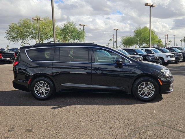 used 2021 Chrysler Pacifica car, priced at $24,990