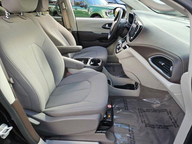 used 2021 Chrysler Pacifica car, priced at $24,990