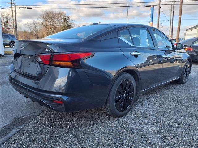 used 2022 Nissan Altima car, priced at $19,086