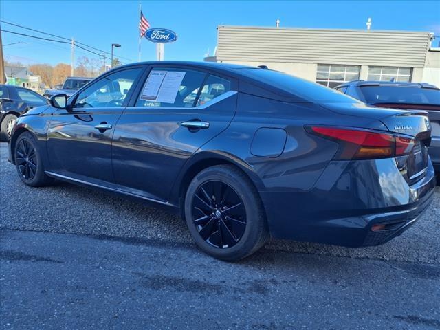 used 2022 Nissan Altima car, priced at $19,086