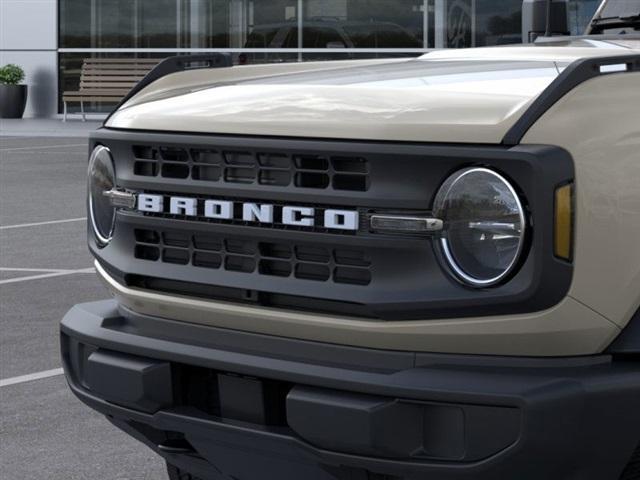 new 2025 Ford Bronco car, priced at $39,492