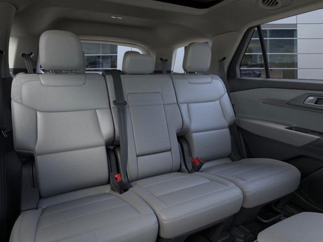new 2025 Ford Explorer car, priced at $45,427