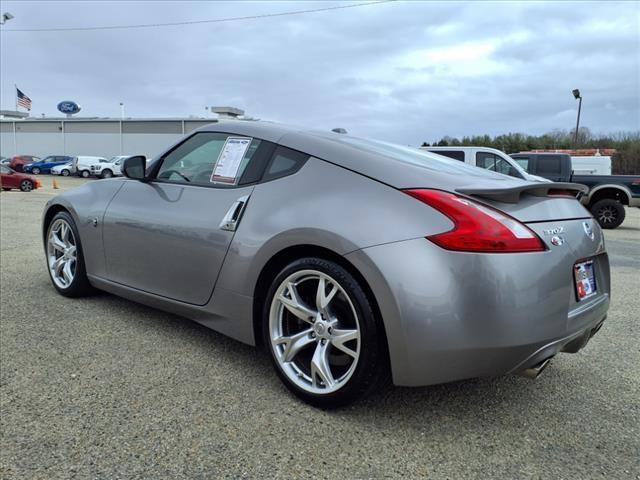 used 2009 Nissan 370Z car, priced at $19,300