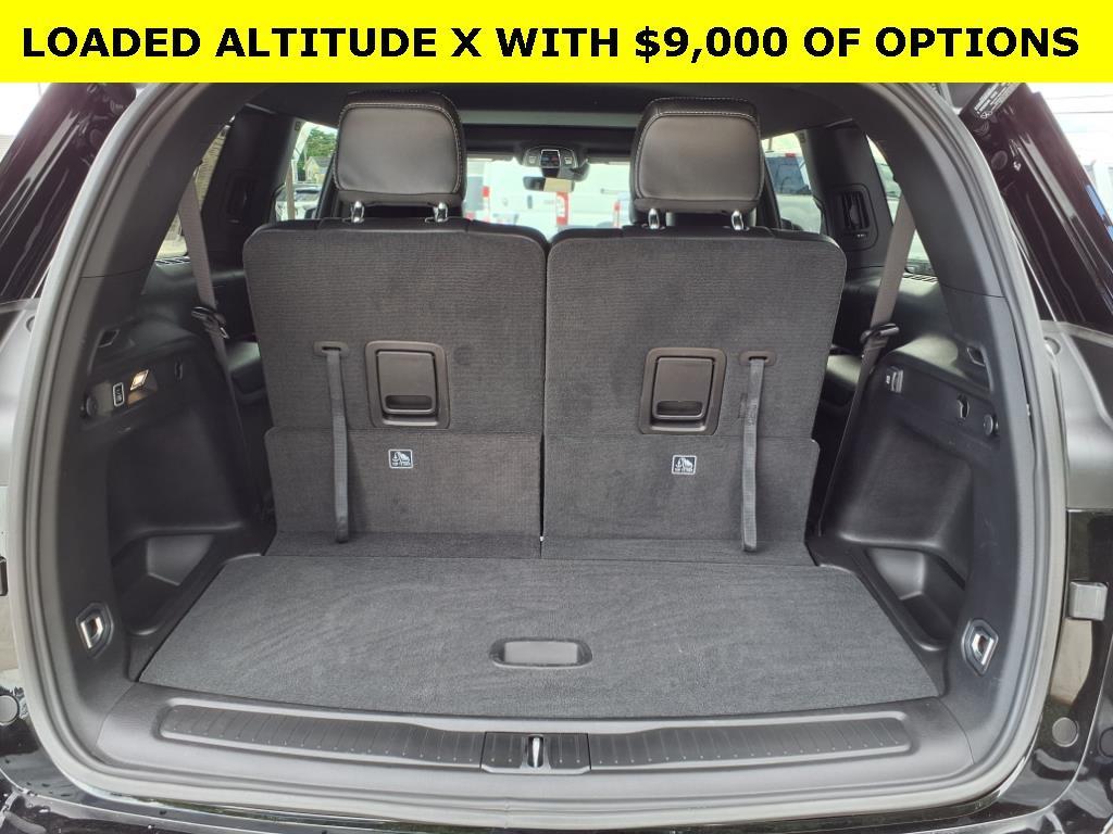 used 2025 Jeep Grand Cherokee L car, priced at $43,300