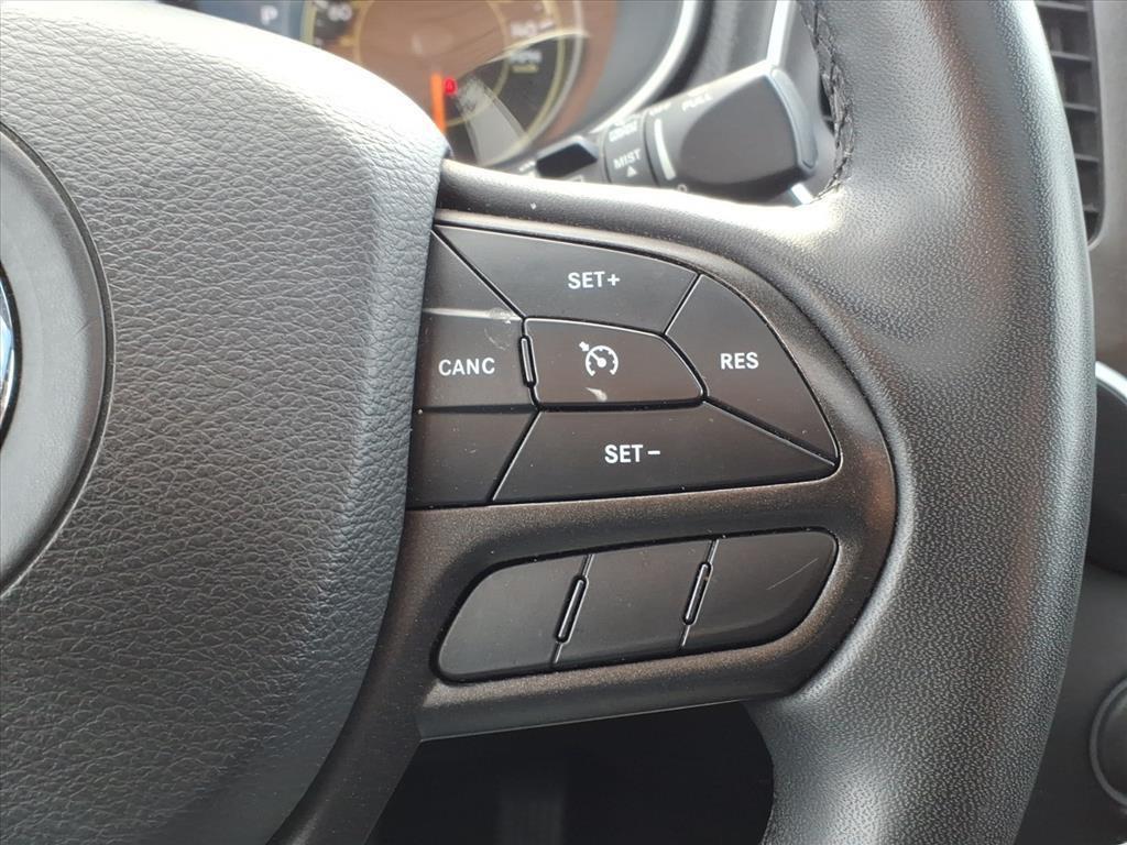 used 2022 Jeep Cherokee car, priced at $25,800