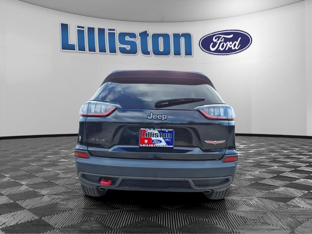 used 2022 Jeep Cherokee car, priced at $25,800