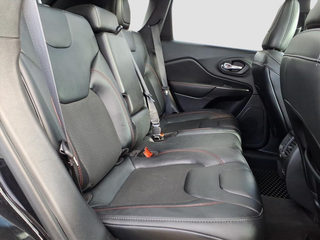 used 2022 Jeep Cherokee car, priced at $25,800