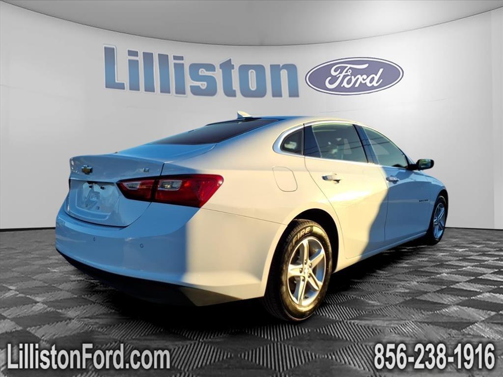 used 2024 Chevrolet Malibu car, priced at $17,999