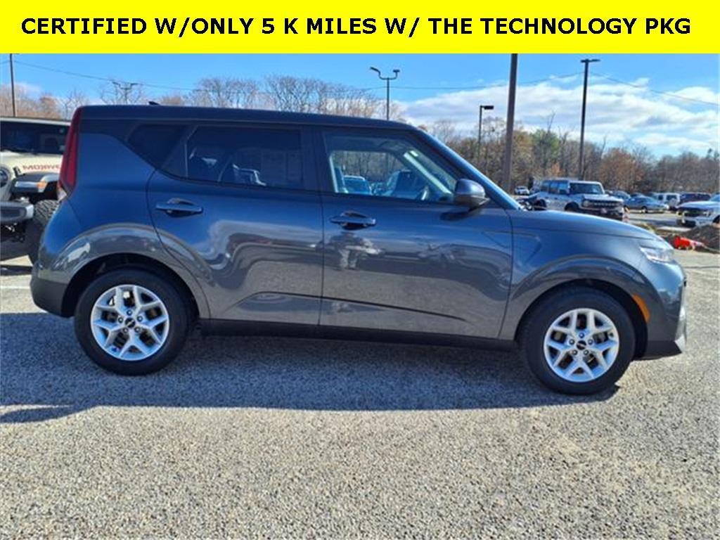 used 2022 Kia Soul car, priced at $18,700