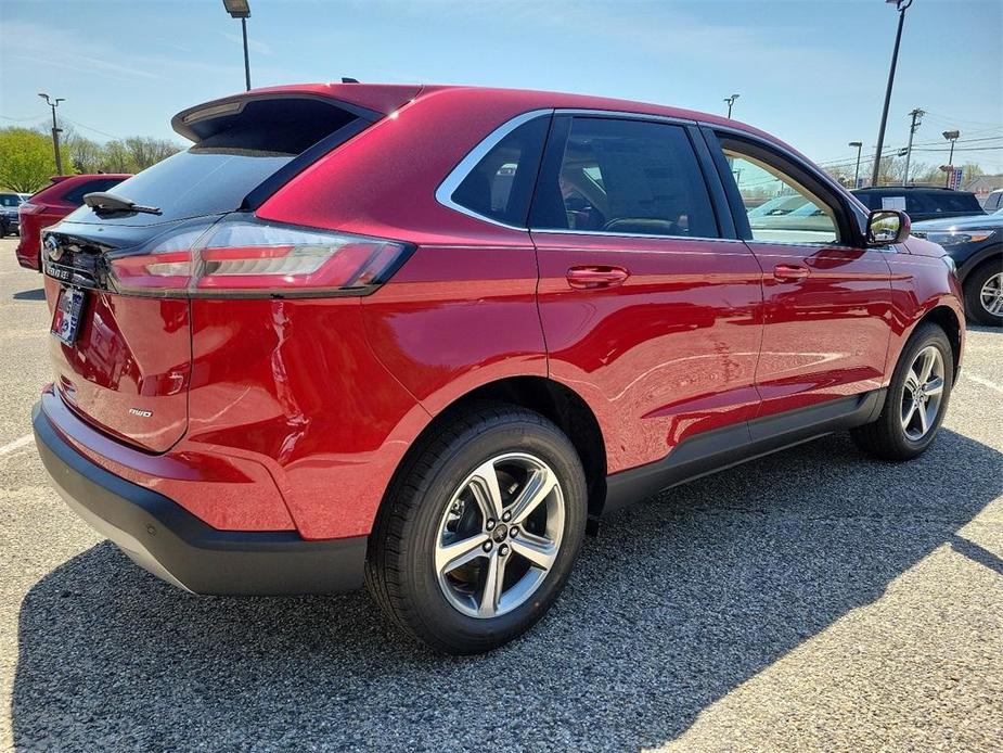 new 2024 Ford Edge car, priced at $43,369