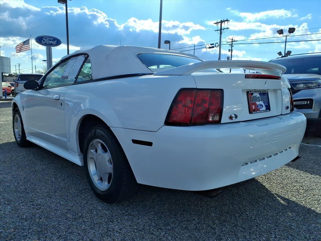 used 2000 Ford Mustang car, priced at $8,000