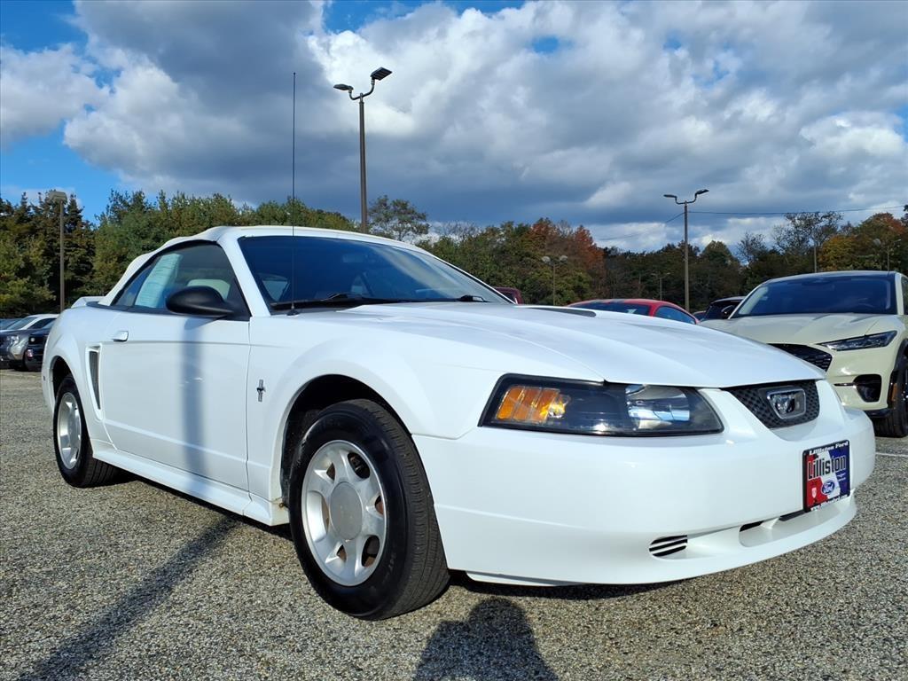 used 2000 Ford Mustang car, priced at $8,000