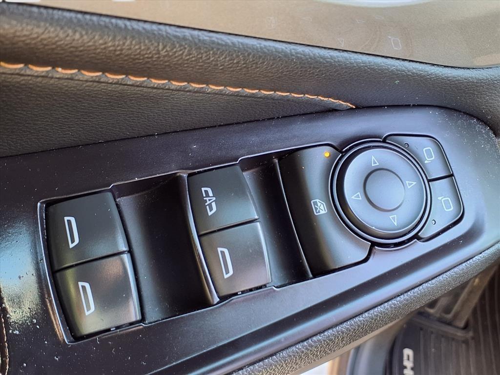 used 2020 Chevrolet Traverse car, priced at $26,883