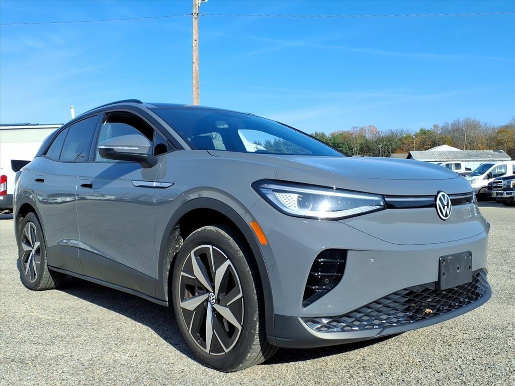 used 2023 Volkswagen ID.4 car, priced at $20,400