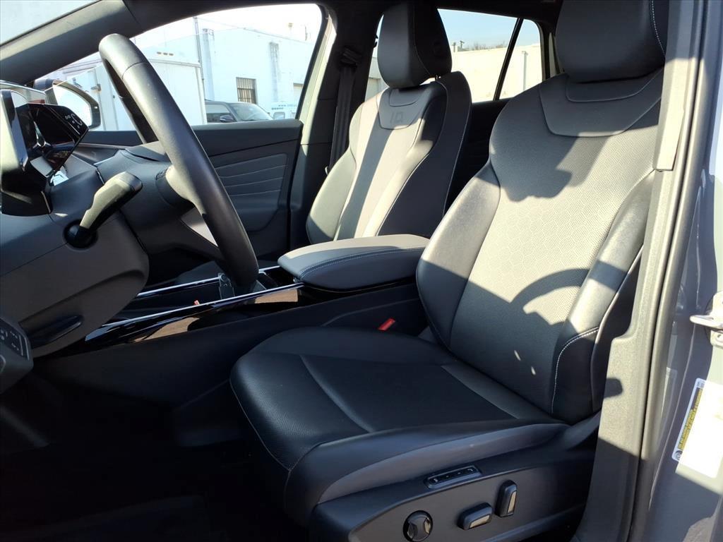 used 2023 Volkswagen ID.4 car, priced at $20,400
