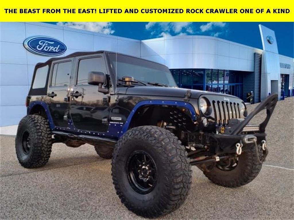 used 2015 Jeep Wrangler Unlimited car, priced at $18,300