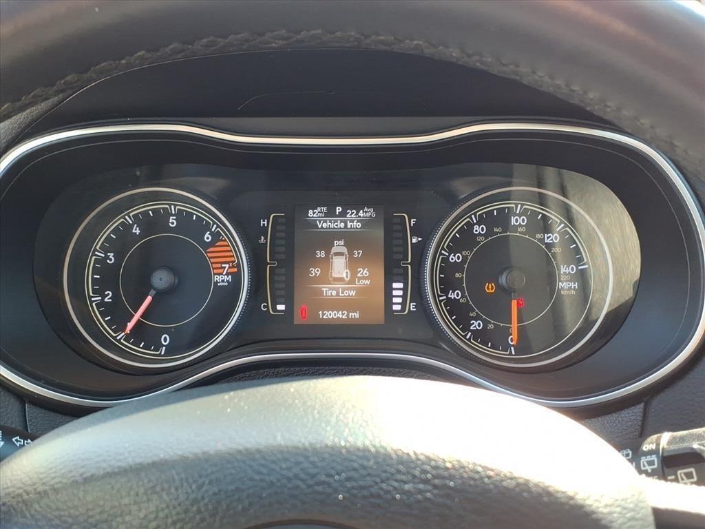 used 2019 Jeep Cherokee car, priced at $12,749