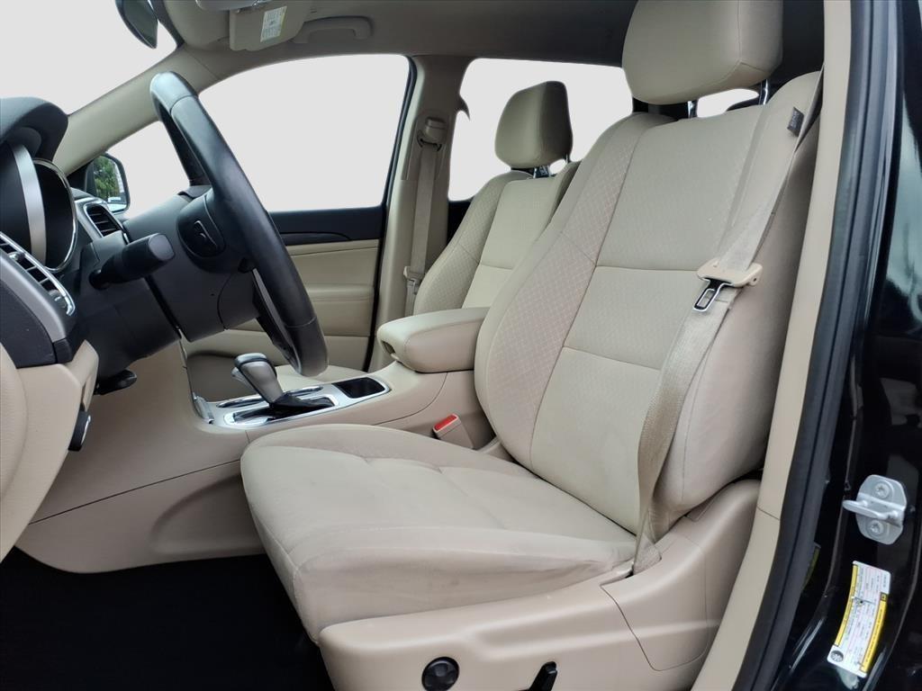 used 2019 Jeep Grand Cherokee car, priced at $20,635