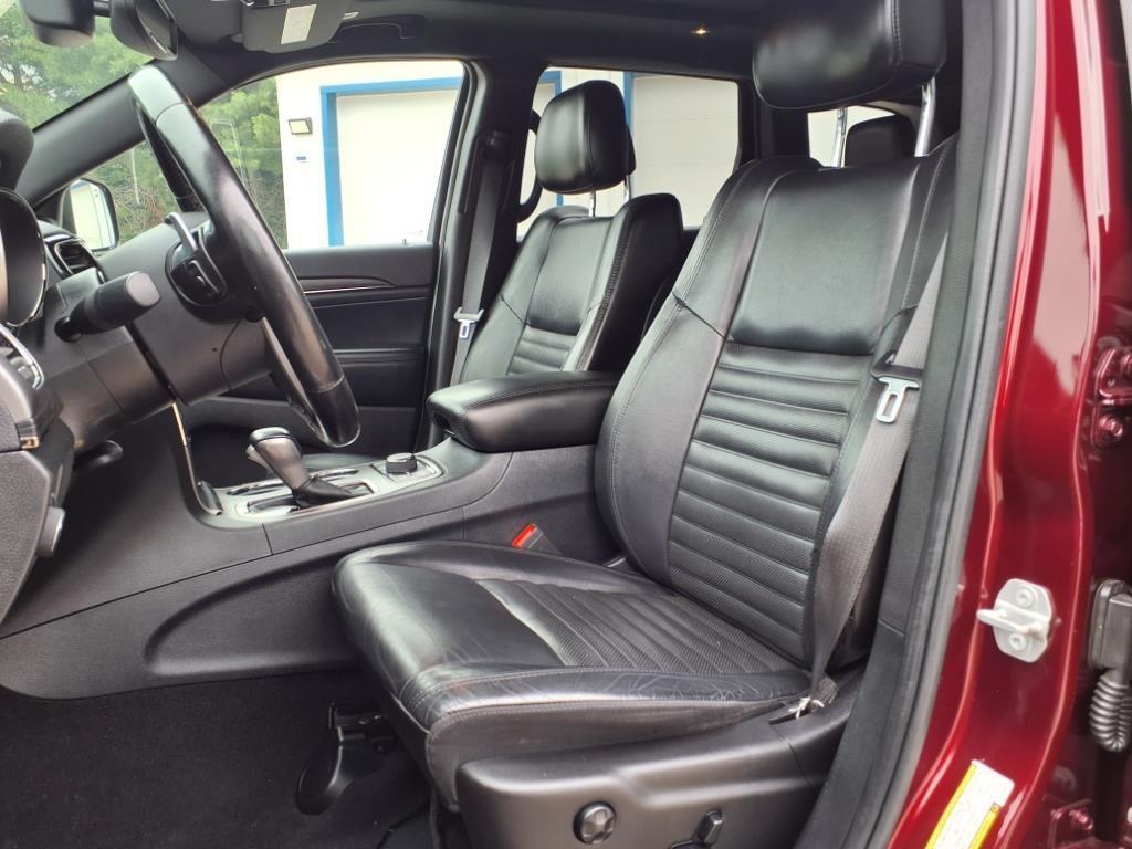 used 2020 Jeep Grand Cherokee car, priced at $28,500