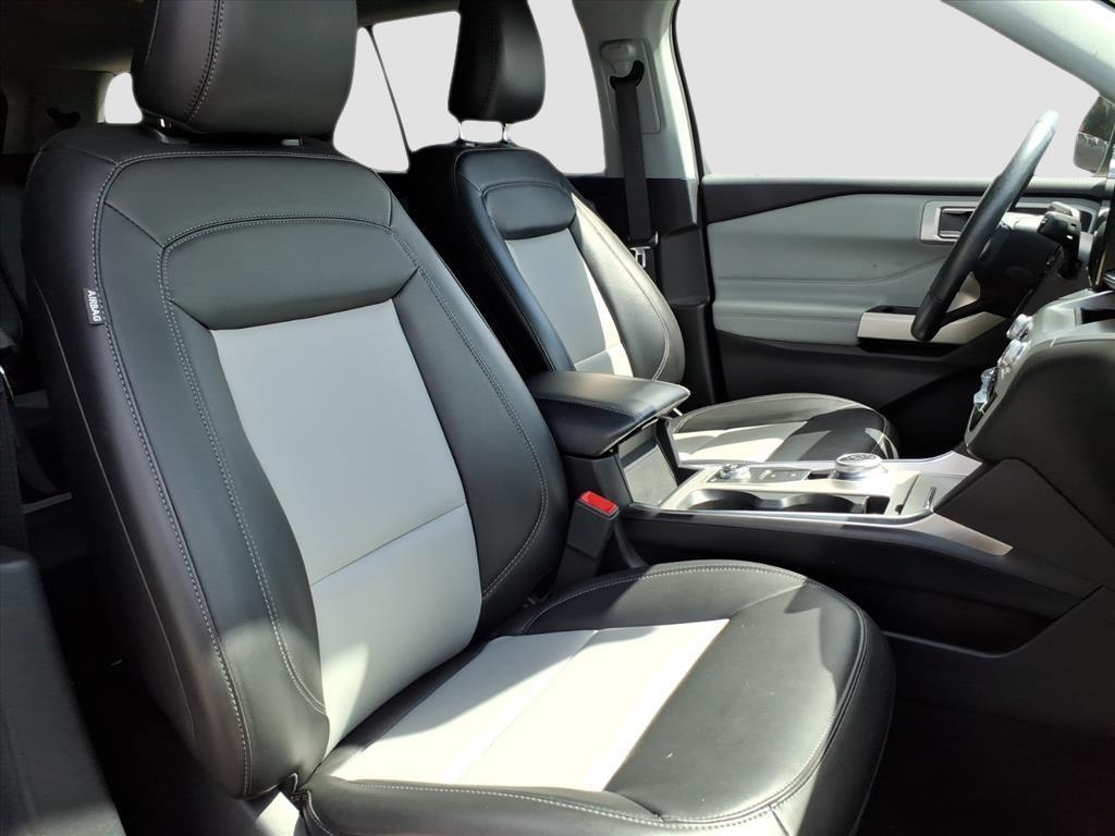 used 2022 Ford Explorer car, priced at $31,400