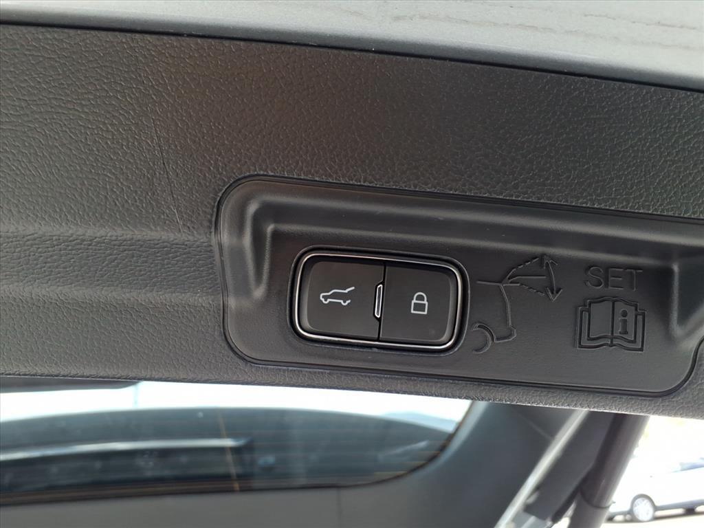used 2022 Ford Explorer car, priced at $34,444