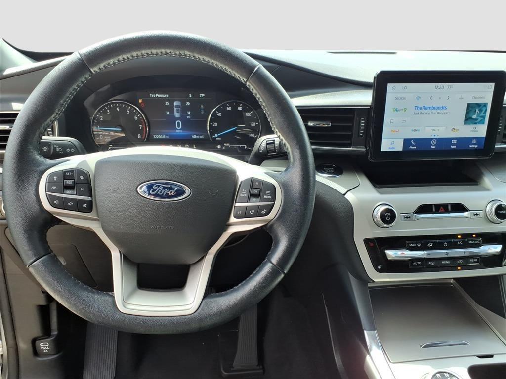 used 2022 Ford Explorer car, priced at $31,400