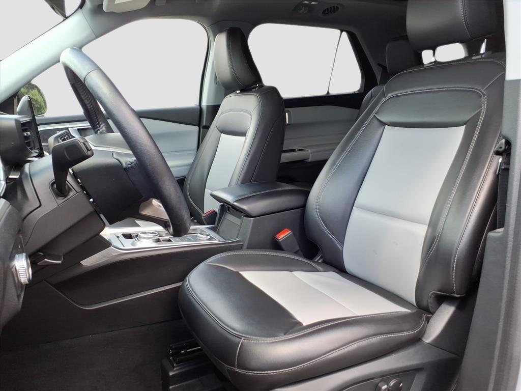 used 2022 Ford Explorer car, priced at $31,400