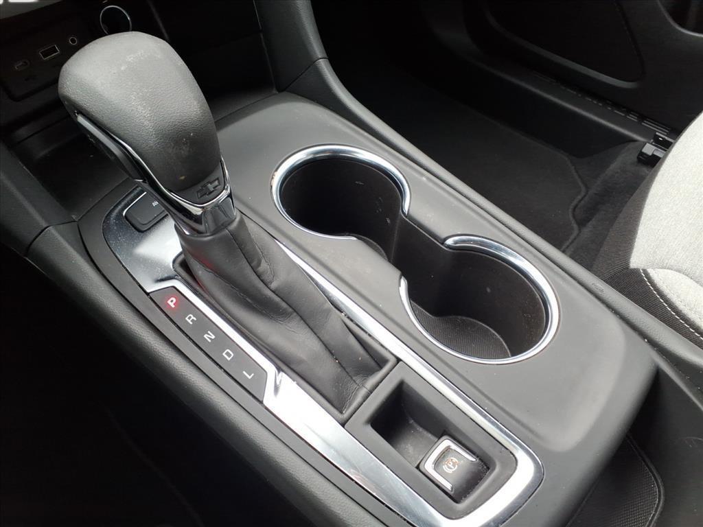 used 2022 Chevrolet Equinox car, priced at $19,494