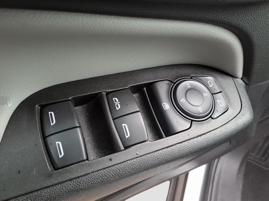 used 2022 Chevrolet Equinox car, priced at $19,494