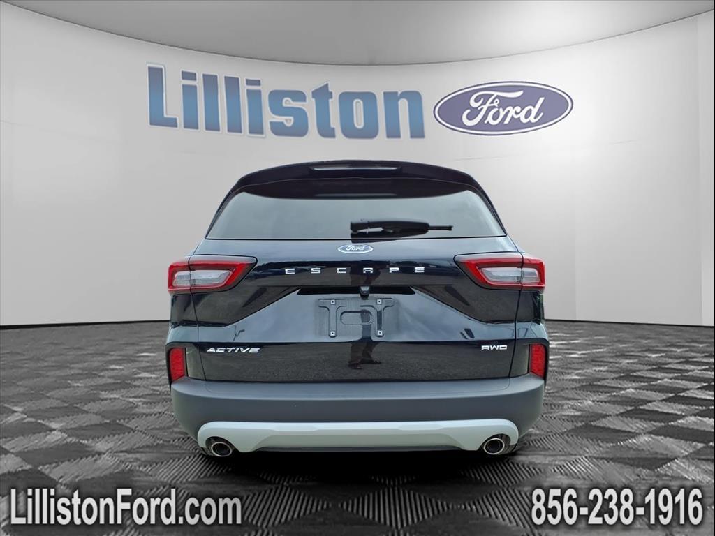 used 2024 Ford Escape car, priced at $20,800