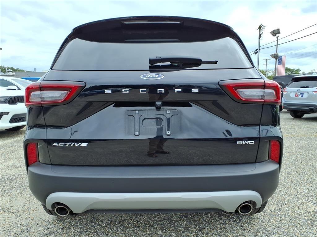 used 2024 Ford Escape car, priced at $22,000