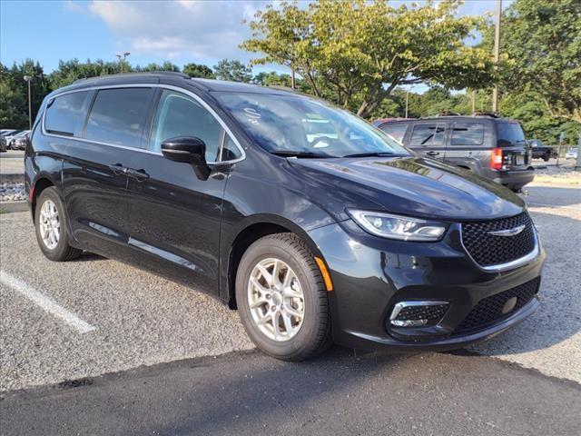 used 2022 Chrysler Pacifica car, priced at $24,179