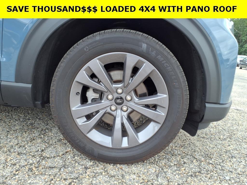 used 2025 Ford Explorer car, priced at $43,700