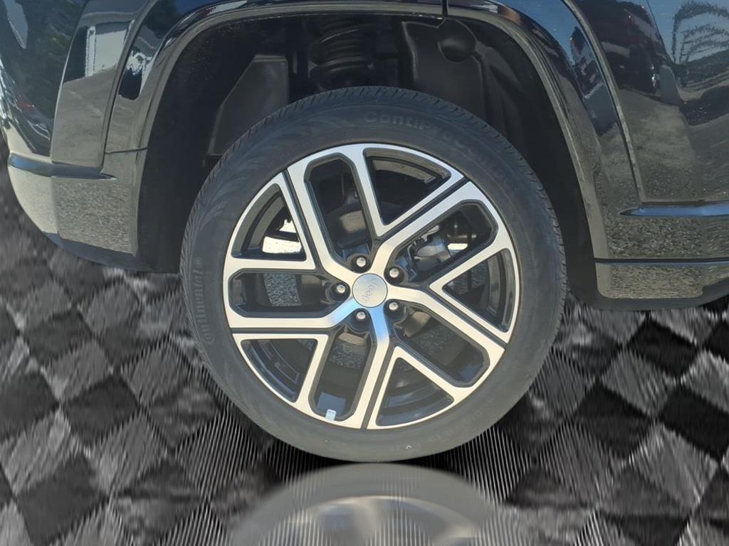 used 2024 Jeep Compass car, priced at $28,800