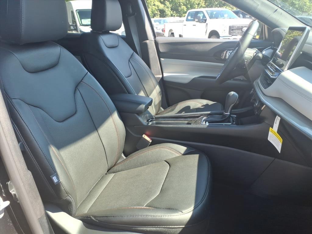 used 2024 Jeep Compass car, priced at $31,000