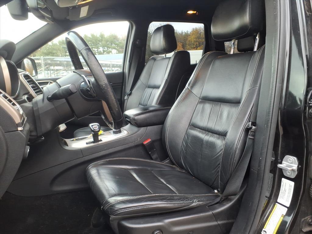 used 2015 Jeep Grand Cherokee car, priced at $9,000