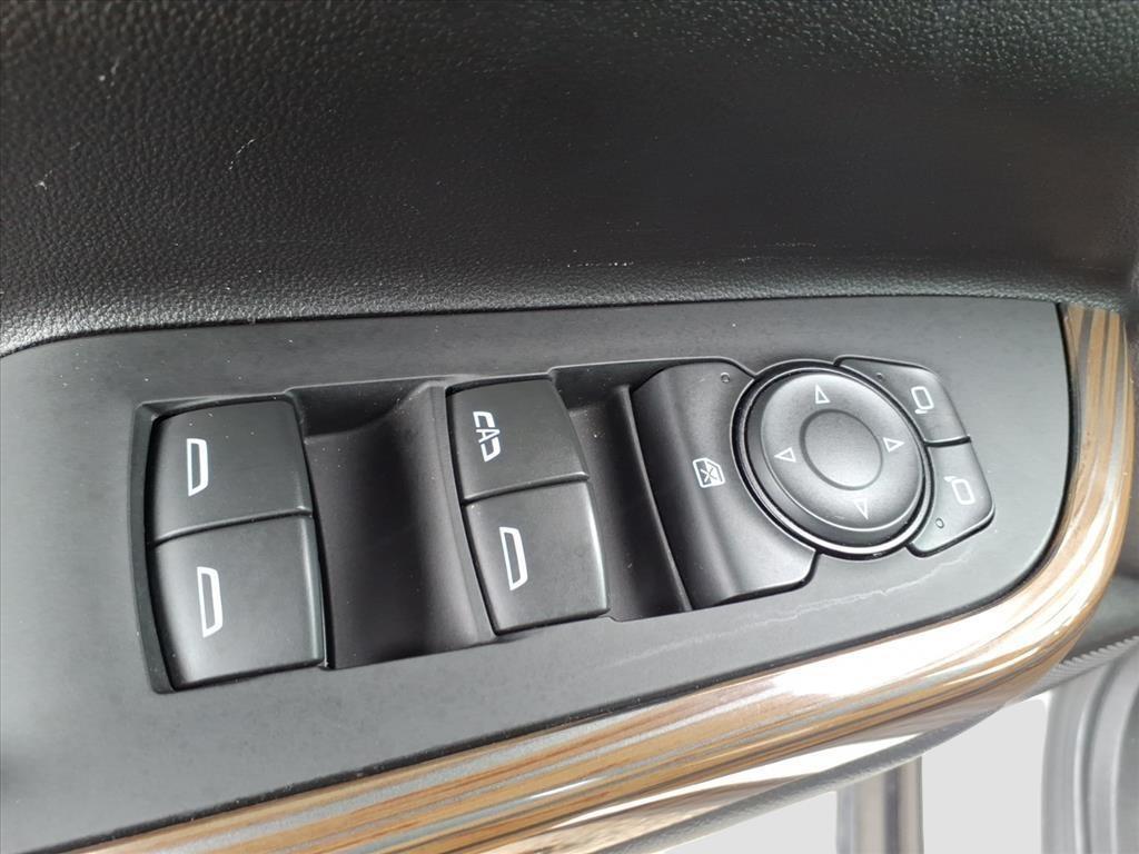 used 2023 GMC Acadia car, priced at $27,900