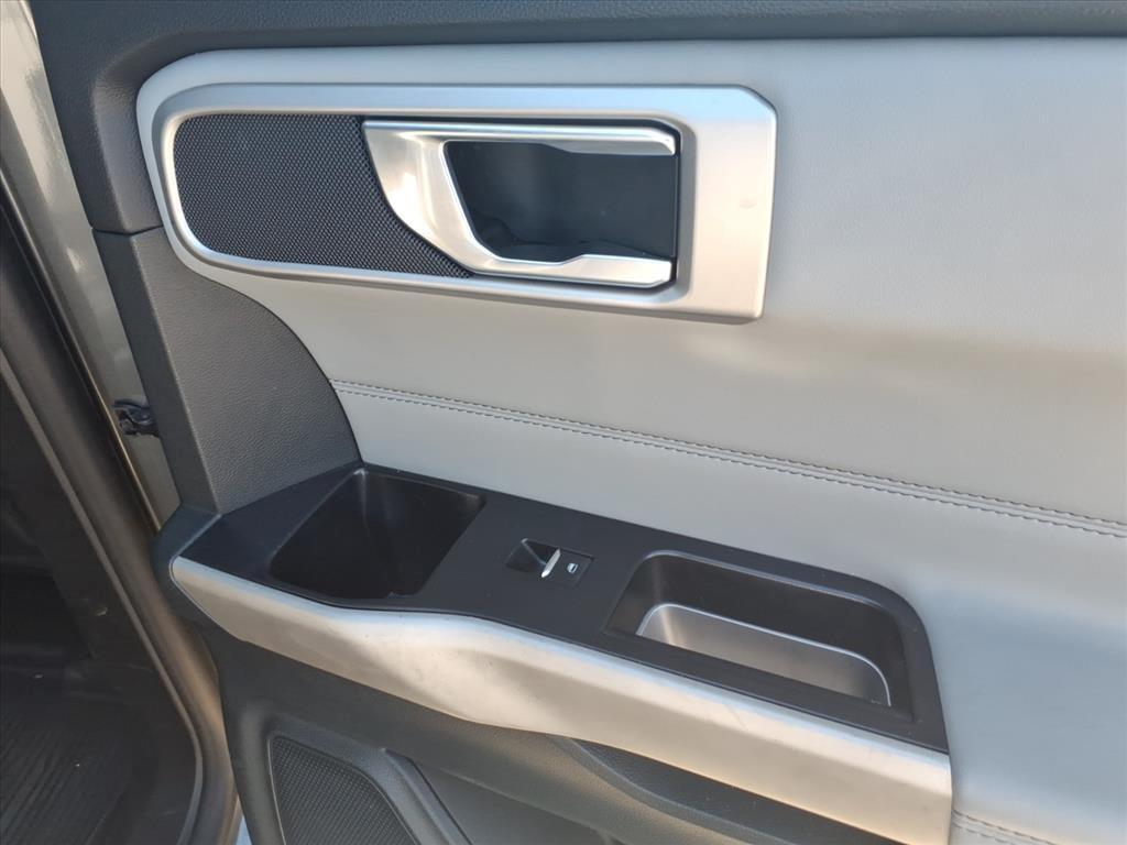 used 2022 Ford Explorer car, priced at $31,500