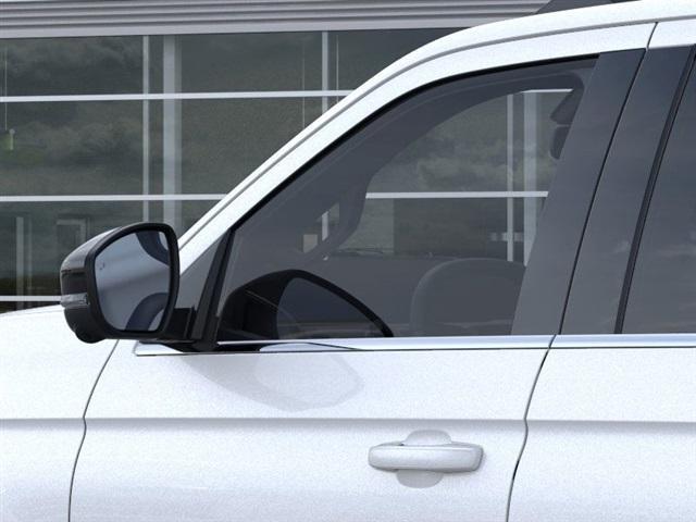 new 2025 Ford Expedition car, priced at $85,824