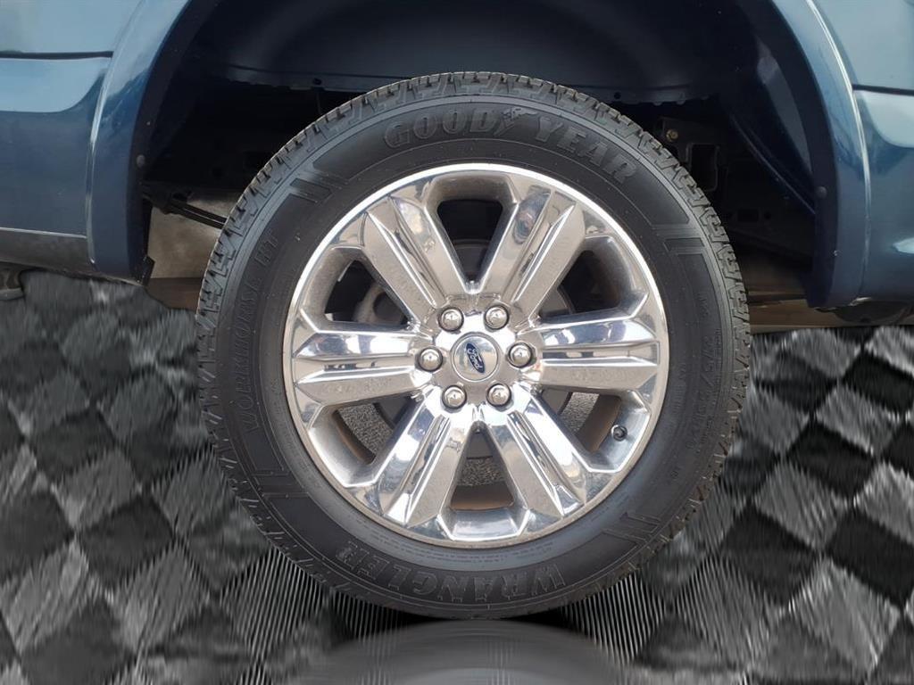 used 2019 Ford F-150 car, priced at $30,000