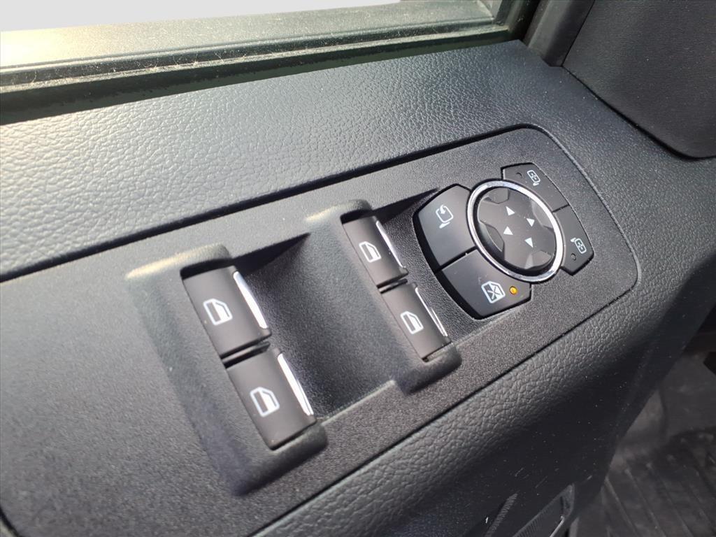 used 2019 Ford F-150 car, priced at $30,000