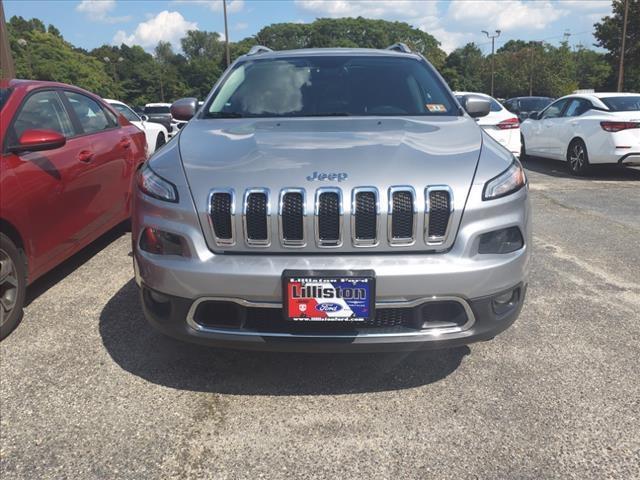 used 2015 Jeep Cherokee car, priced at $12,899