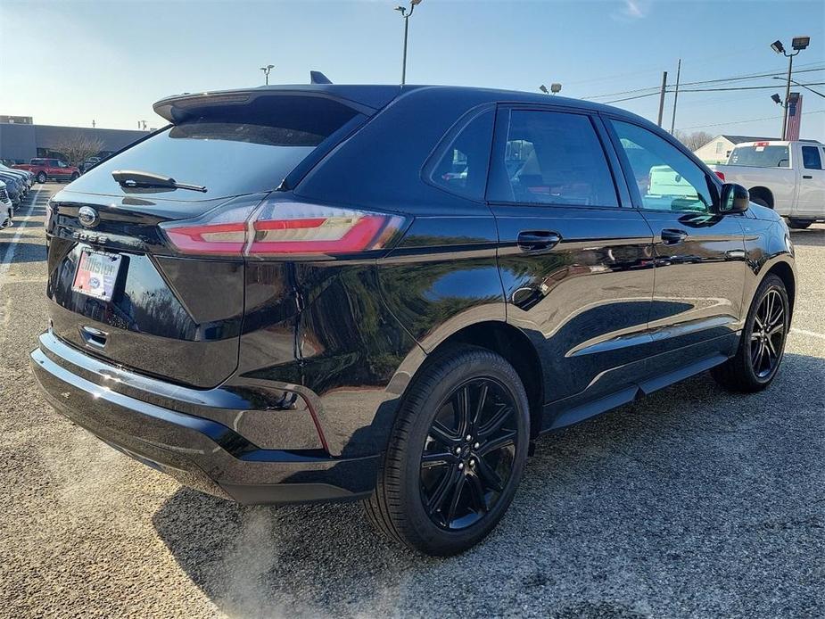 new 2024 Ford Edge car, priced at $44,802