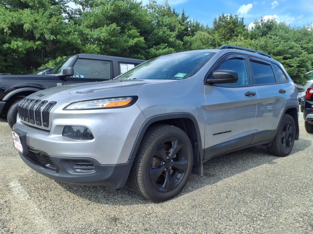 used 2017 Jeep Cherokee car, priced at $12,872