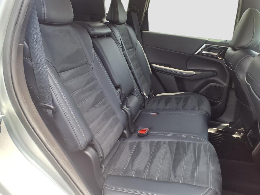 used 2024 Mitsubishi Outlander car, priced at $25,800