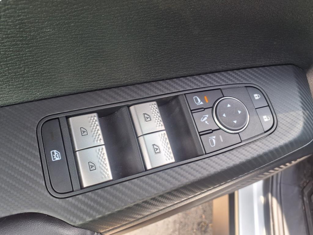 used 2024 Mitsubishi Outlander car, priced at $25,800